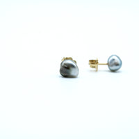 Keshi Floating Necklace and Keshi Stud Bundle