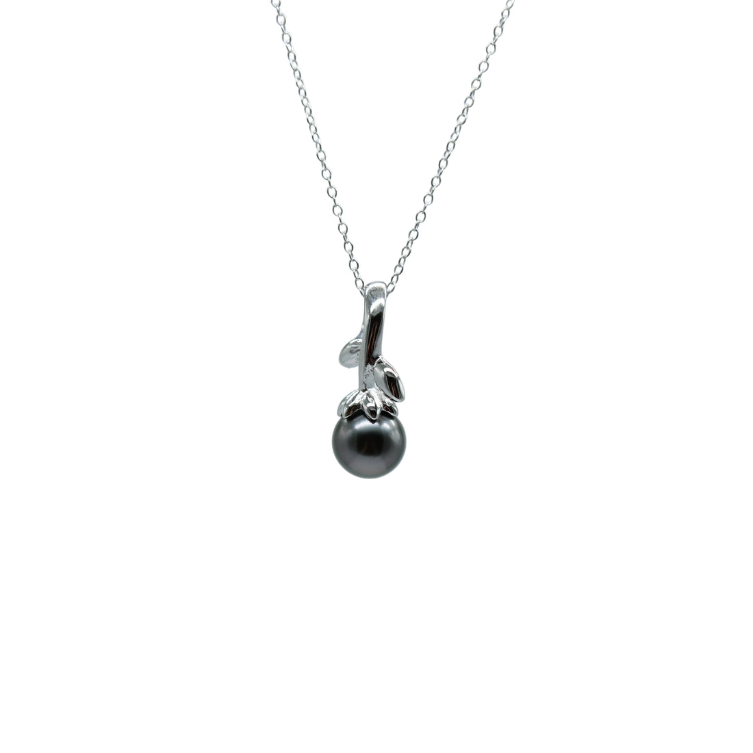 Vinea Necklace on Sterling Silver