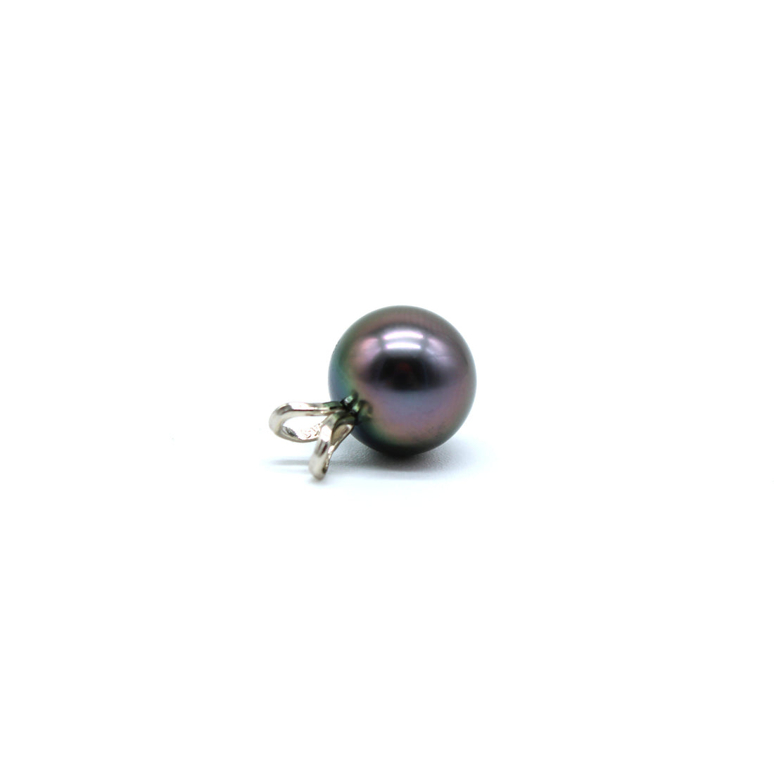White gold rabbit ear style pendant featuring a black pearl with a purple and green color on a white background